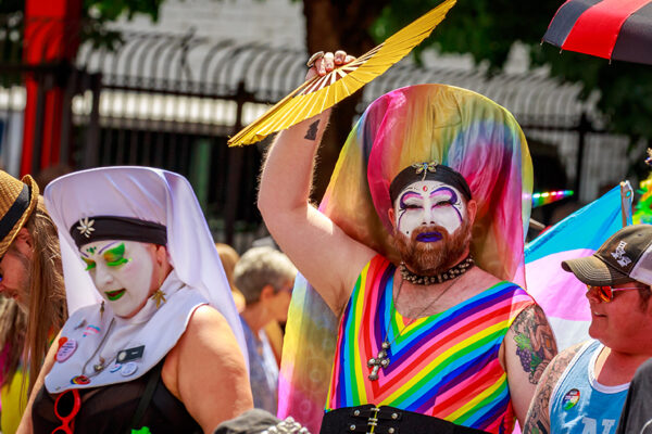 Dodgers honor anti-Catholic drag queens